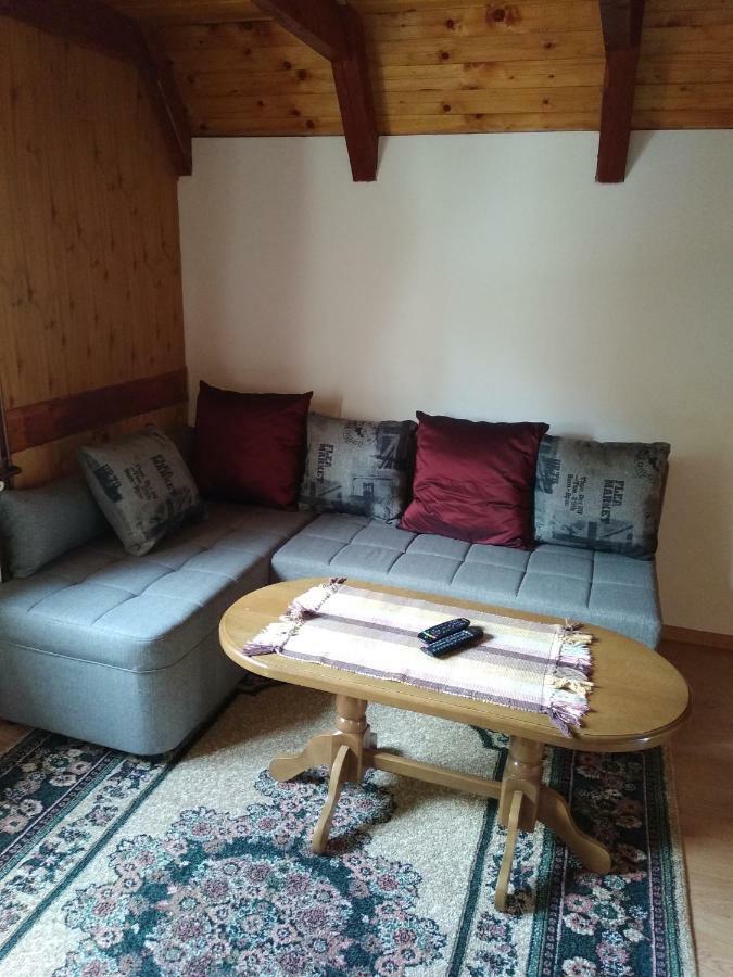 克尔斯塔季奇简易别墅酒店 Žabljak 外观 照片