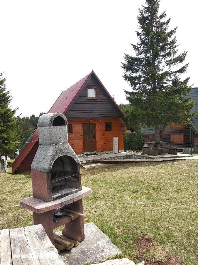 克尔斯塔季奇简易别墅酒店 Žabljak 外观 照片
